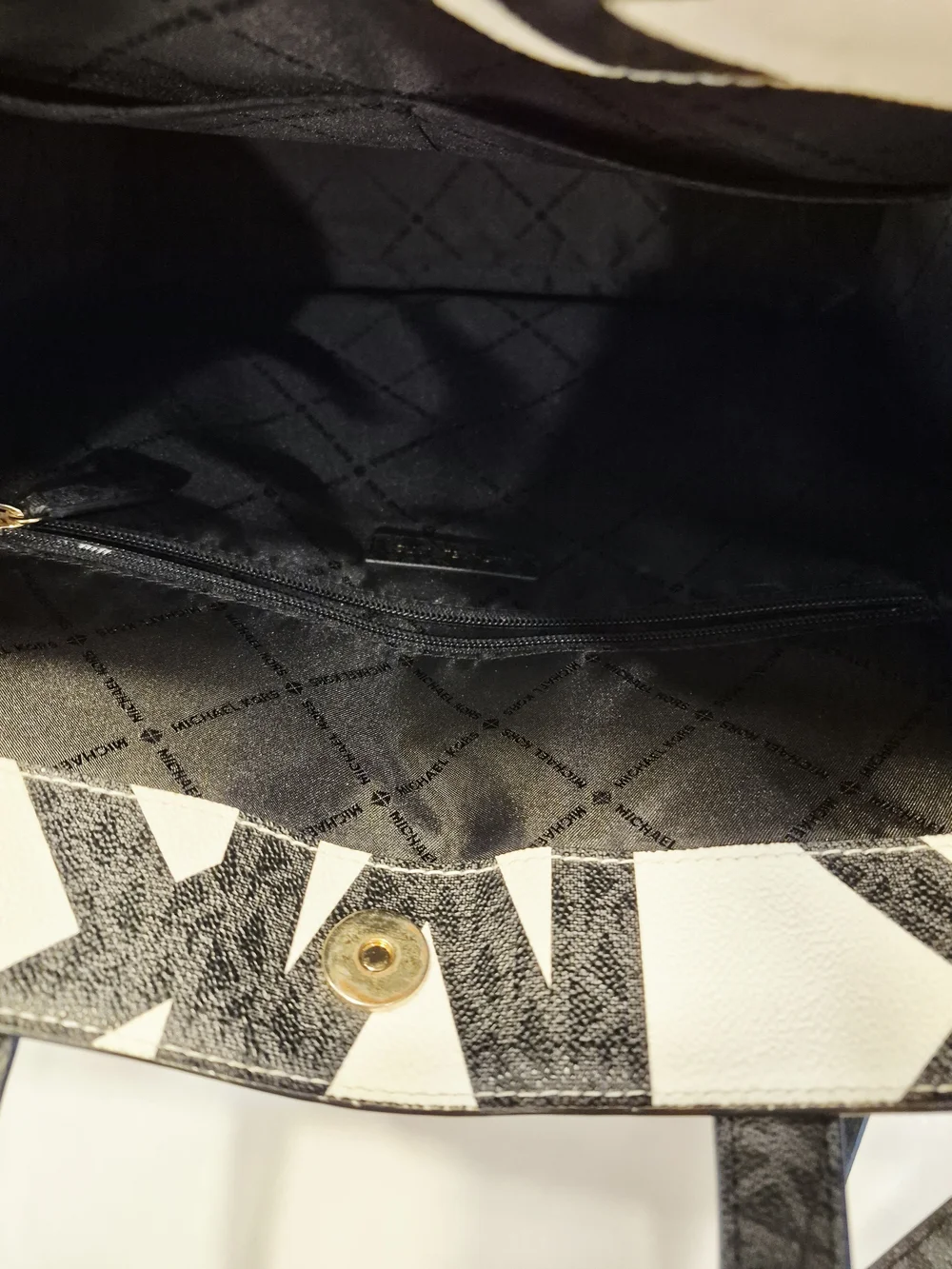 Michael Kors Kenly LARGE Tote Bag 14